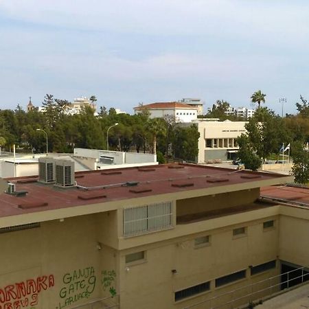 Modern City Center Apt 拉纳卡 外观 照片